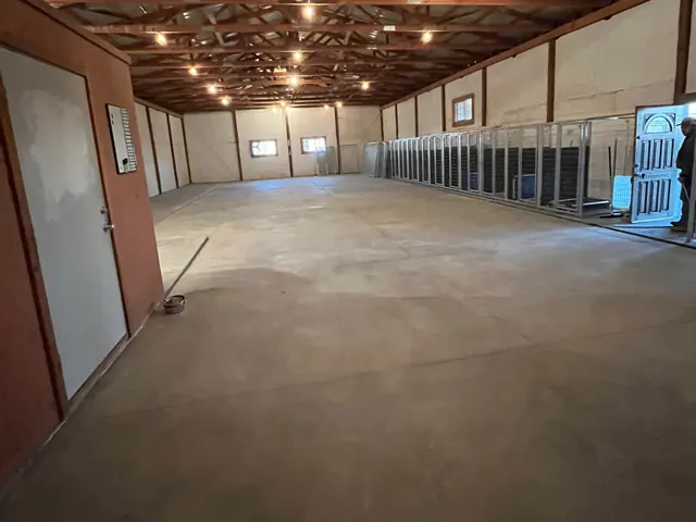 Smooth floor inside a pole barn